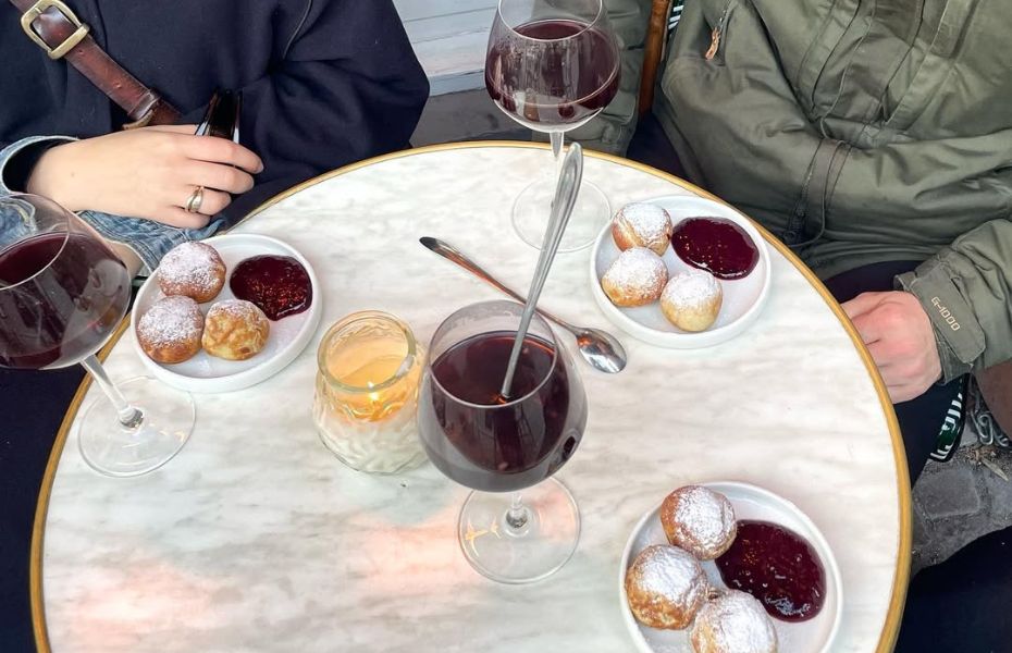 Gløgg og æbleskiver