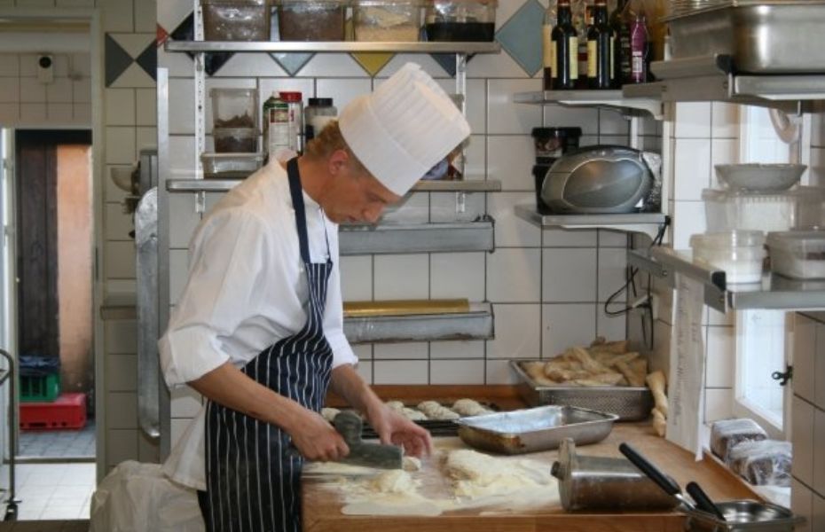 Restaurant Domestic