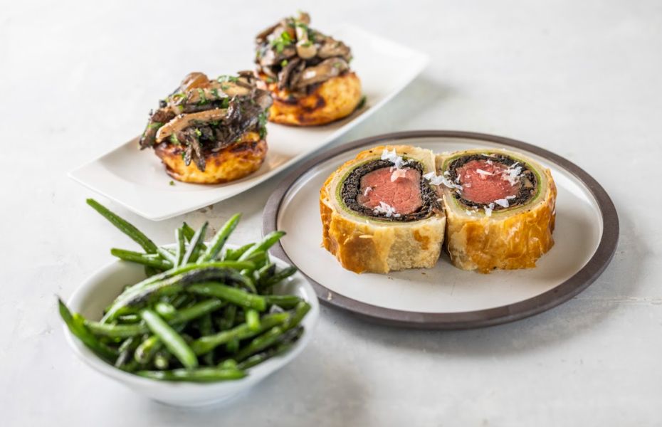 Mad med Mondrup, Catering