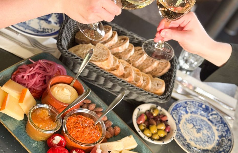 All you can eat & drink