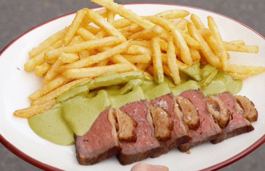 påskemenu på café Sidewalk